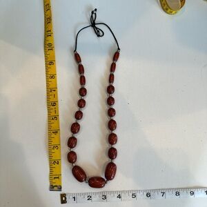 NWOT. Elegant Mahogany Beaded Necklace